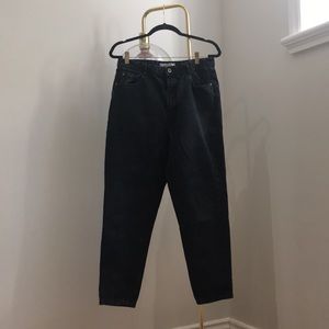ZARA BLACK MOM JEANS